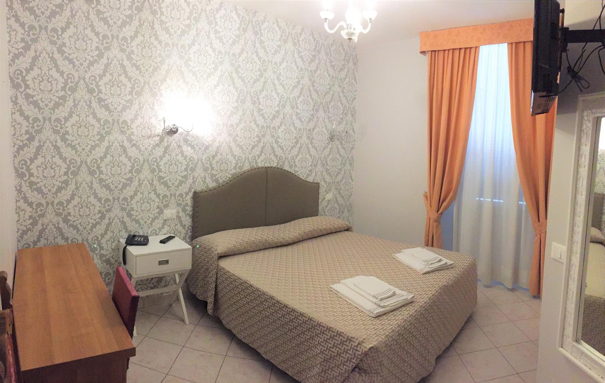 Lo Scudiero Hotel