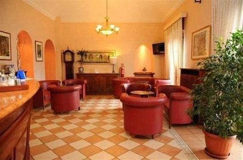 Lo Scudiero 3* Turin